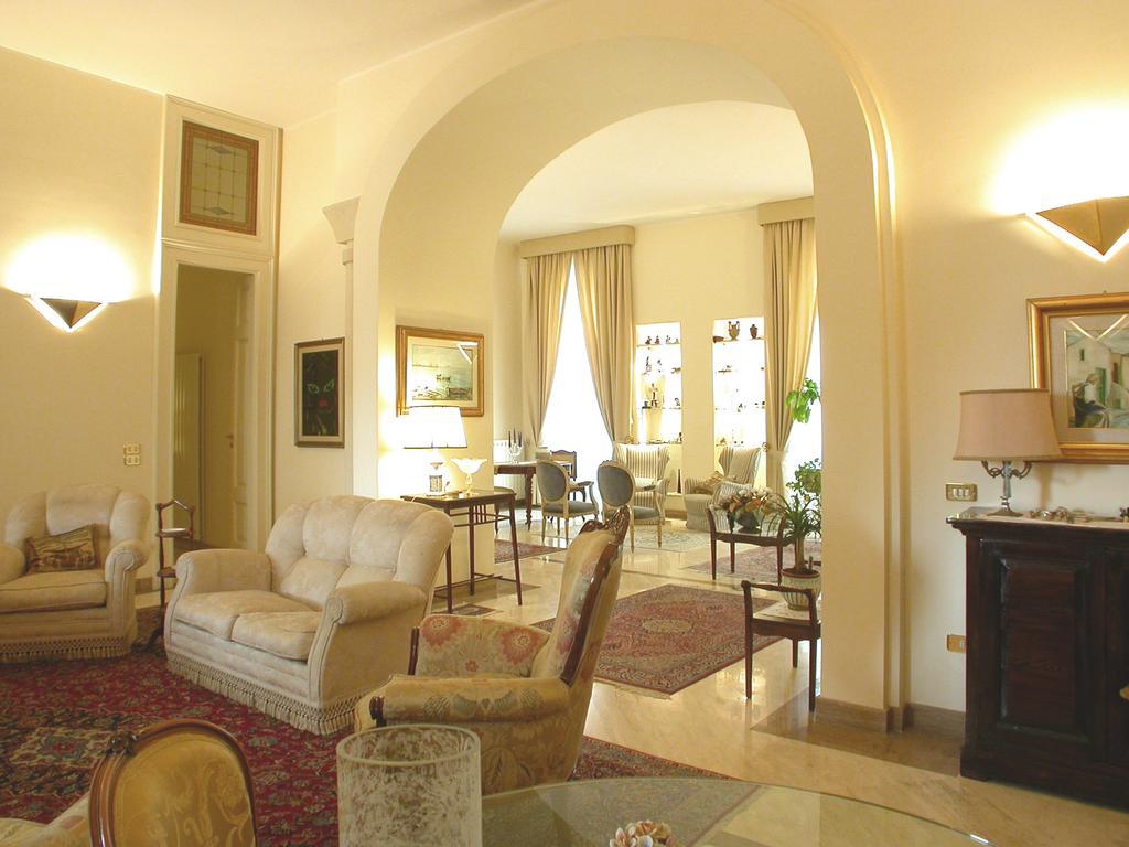 La Terrazza Bed & Breakfast Lecce Dış mekan fotoğraf