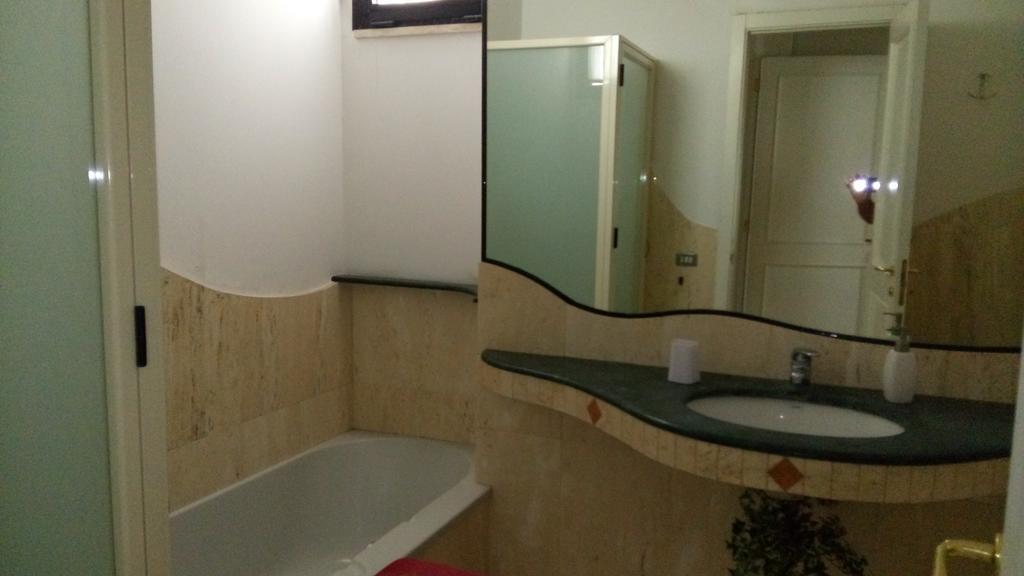 La Terrazza Bed & Breakfast Lecce Dış mekan fotoğraf